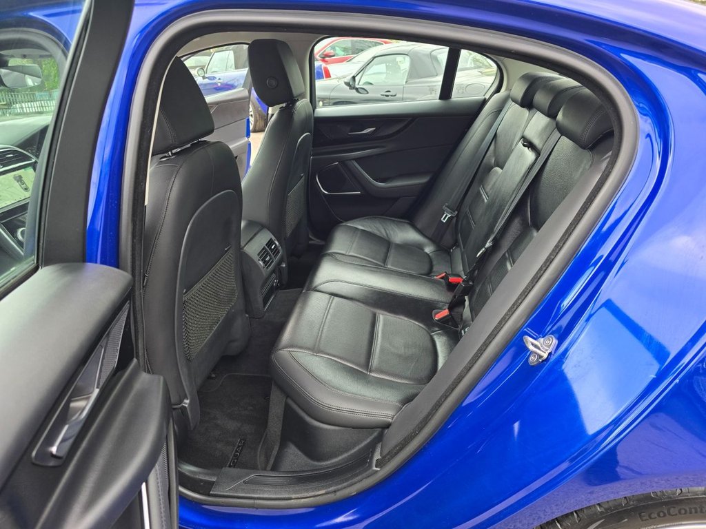 Used Jaguar XE 2019 for sale - 76634897: Photo 41