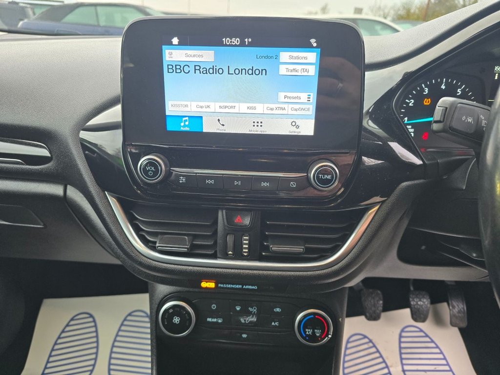 Used Ford Fiesta 2017 for sale - 76634823: Photo 20