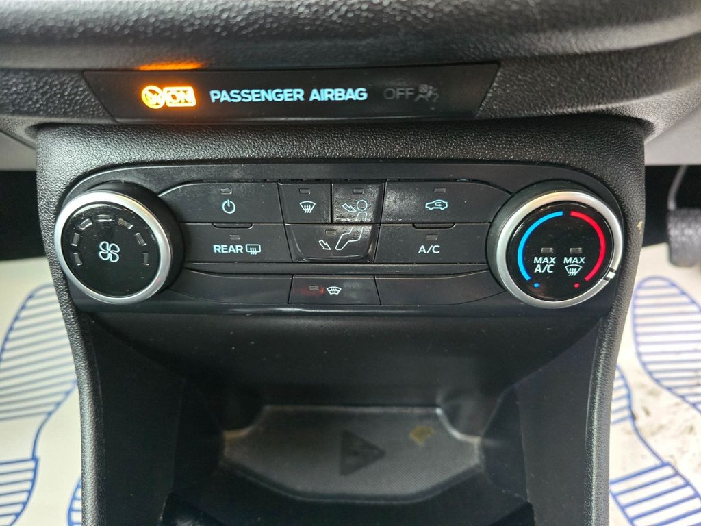 Used Ford Fiesta 2017 for sale - 76634823: Photo 22