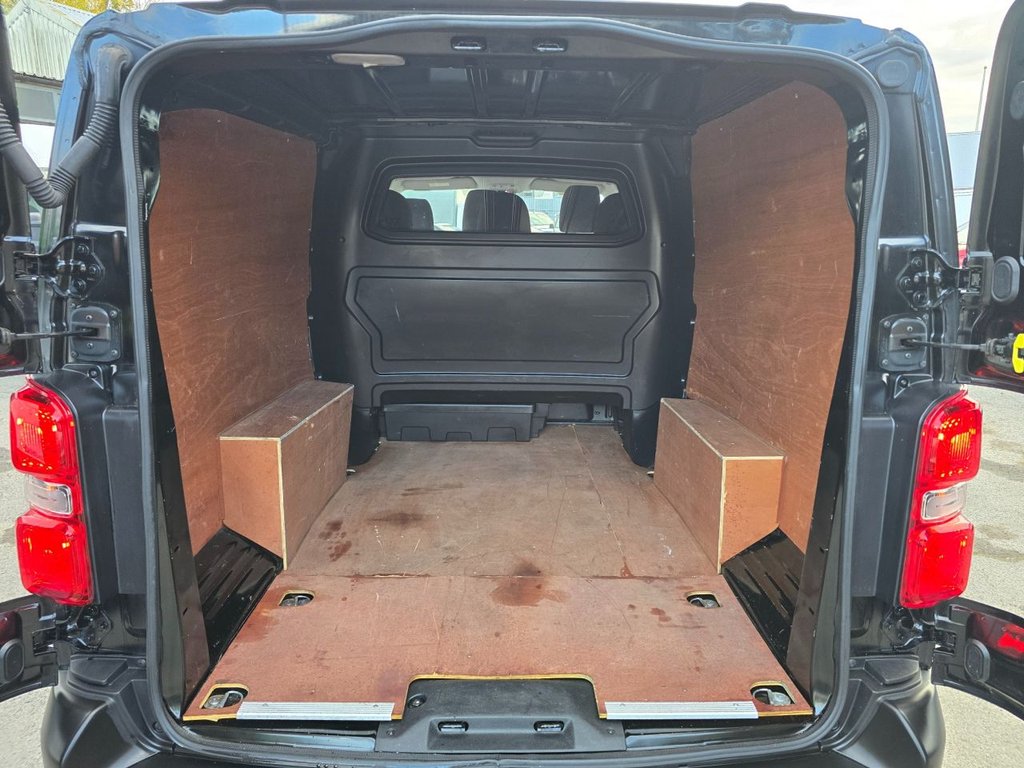 Used Citroen Dispatch 2022 for sale - 76631706: Photo 40