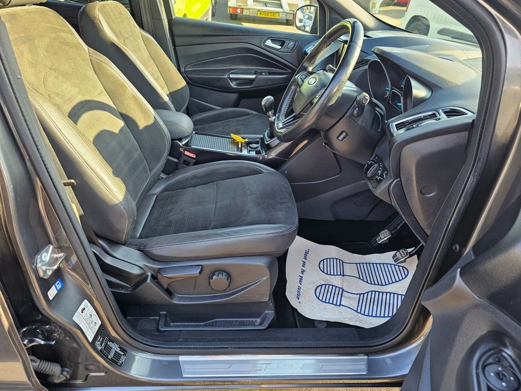 Used Ford Kuga 2017 for sale - 77748193: Photo 25