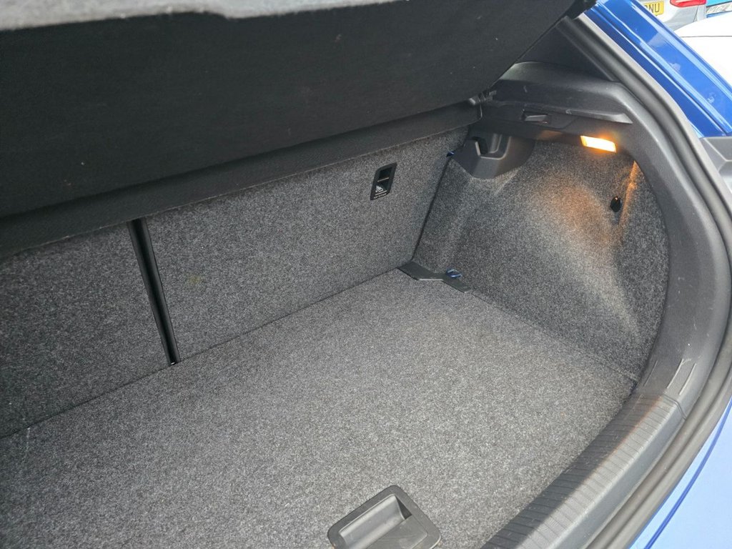 Used Volkswagen Polo 2019 for sale - 76632050: Photo 44