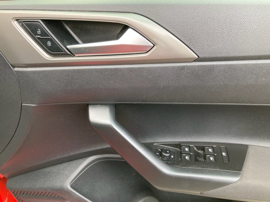 Used Volkswagen Polo 2019 for sale - 77302327: Photo 28