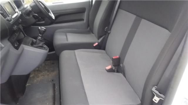 Used Vauxhall Vivaro 2022 for sale - 77369600: Photo 8