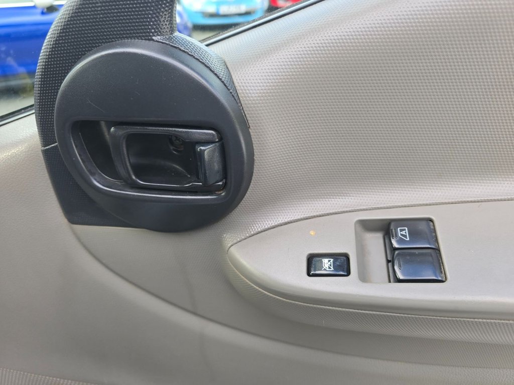 Used Nissan Cabstar 2017 for sale - 76740010: Photo 24