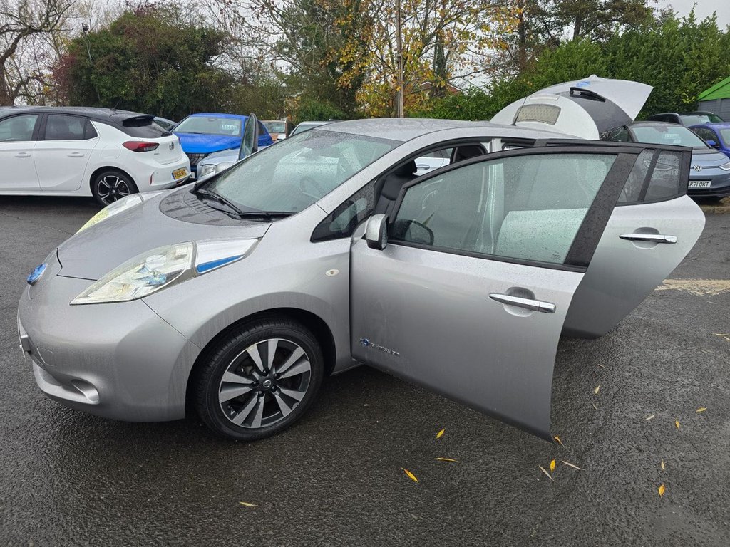 Used Nissan Leaf 2017 for sale - 76634825: Photo 50