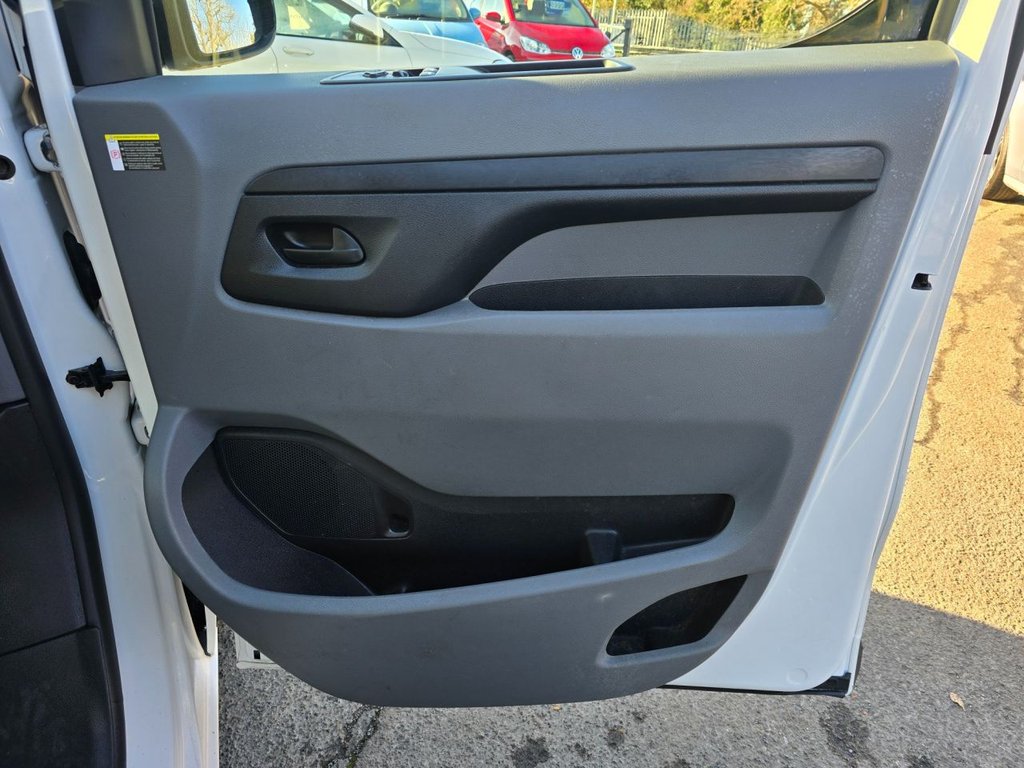 Used Peugeot e-Expert 2021 for sale - 76634826: Photo 18