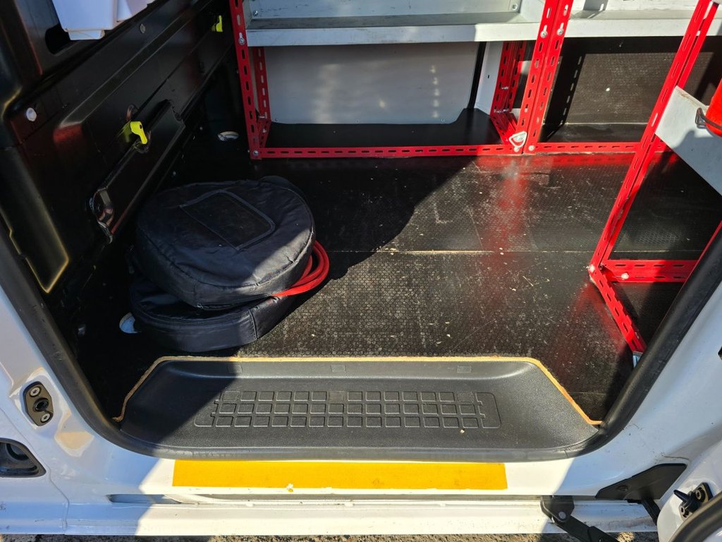 Used Peugeot e-Expert 2021 for sale - 76634826: Photo 28