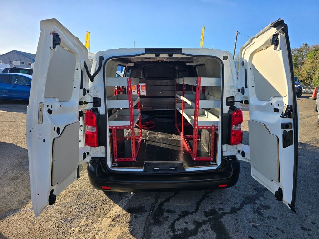 Used Peugeot e-Expert 2021 for sale - 76634826: Photo 29