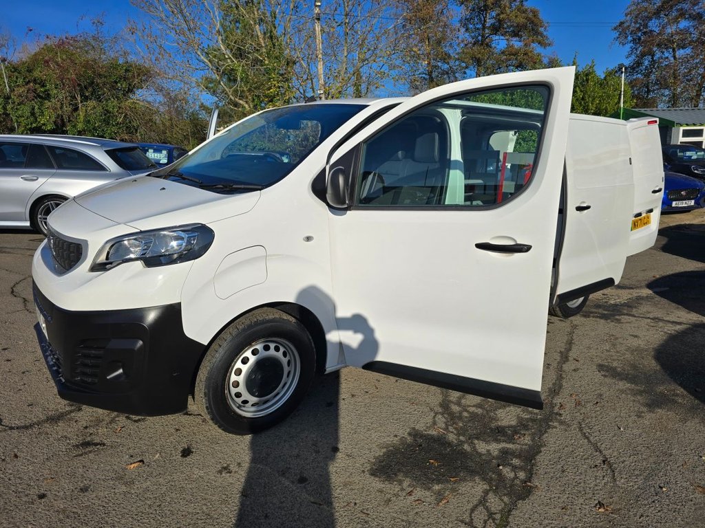 Used Peugeot e-Expert 2021 for sale - 76634826: Photo 38