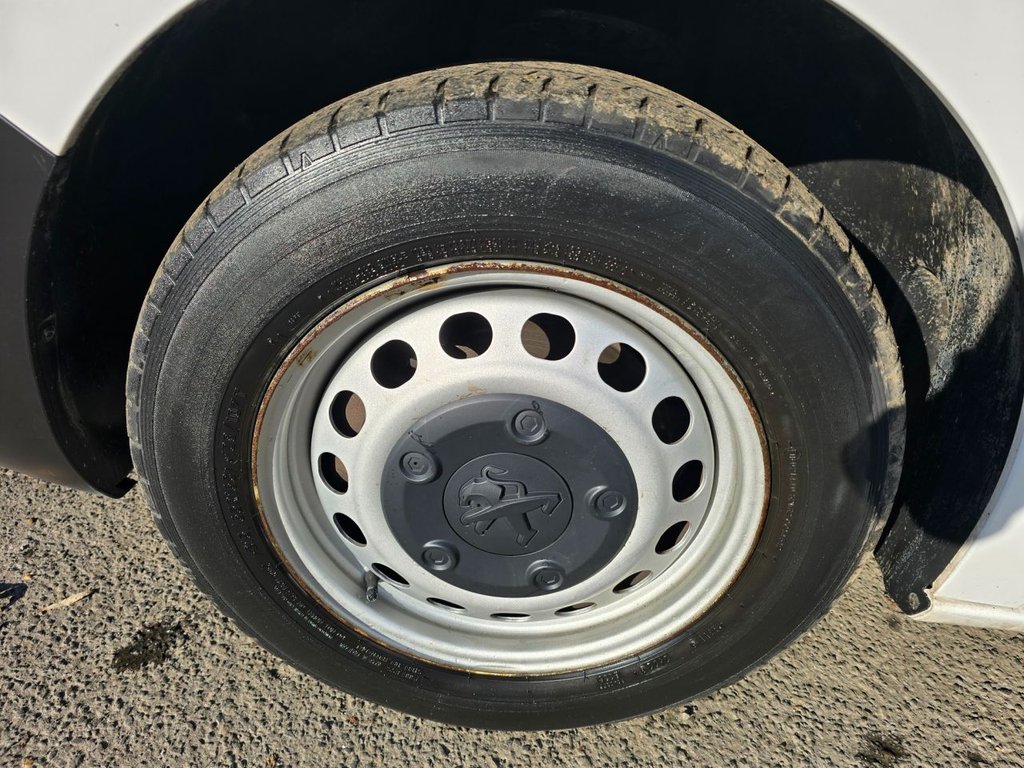 Used Peugeot e-Expert 2021 for sale - 76634826: Photo 39