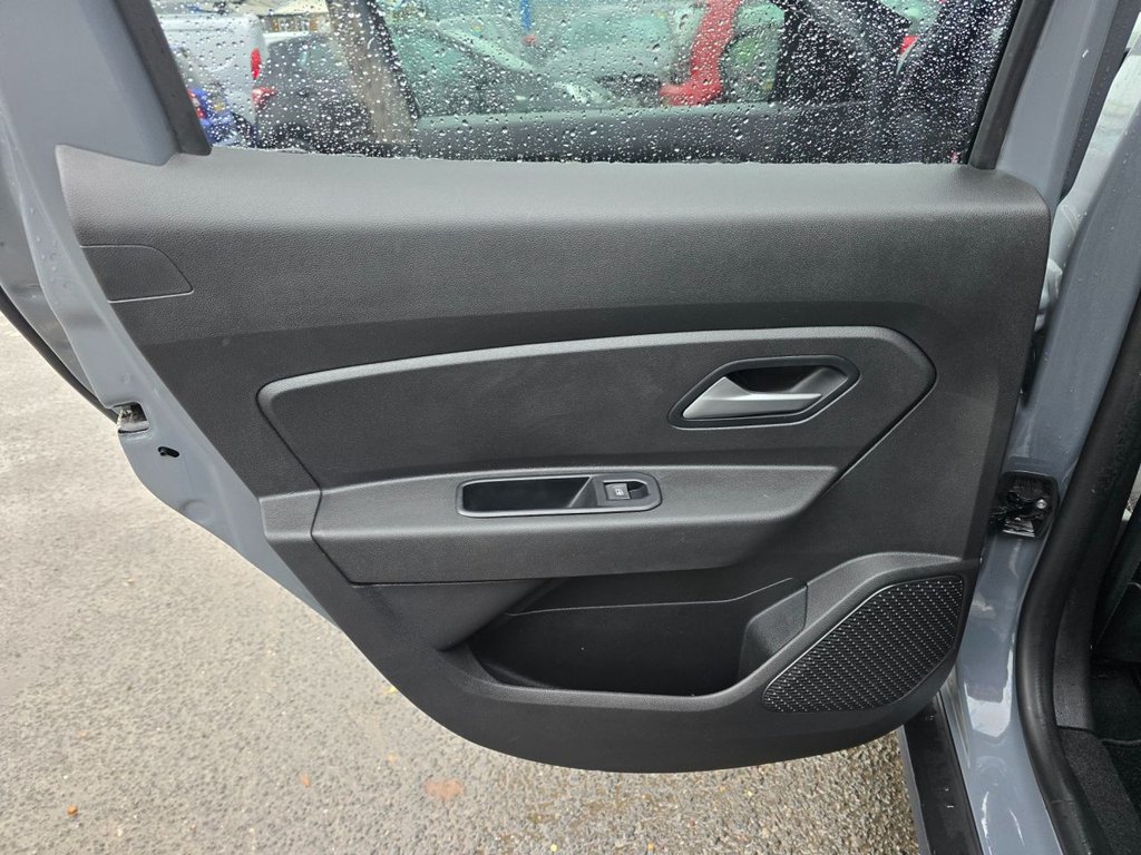 Used Dacia Duster 2023 for sale - 77121964: Photo 41