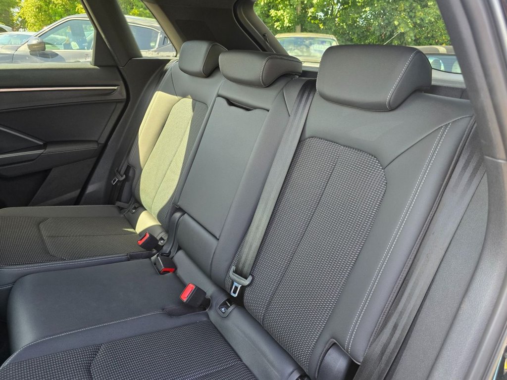 Used Audi Q3 2022 for sale - 76634935: Photo 40