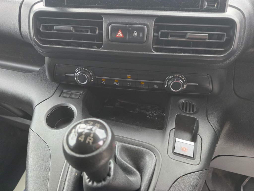 Used Peugeot Partner 2021 for sale - 76634980: Photo 23