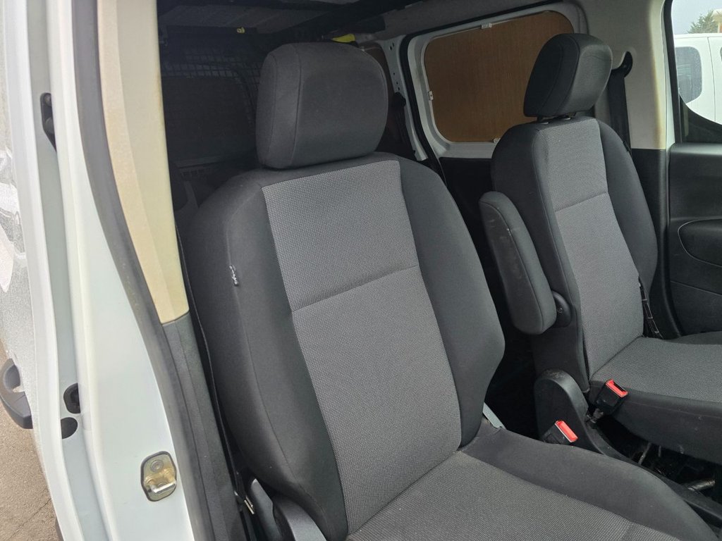 Used Peugeot Partner 2021 for sale - 76634980: Photo 25