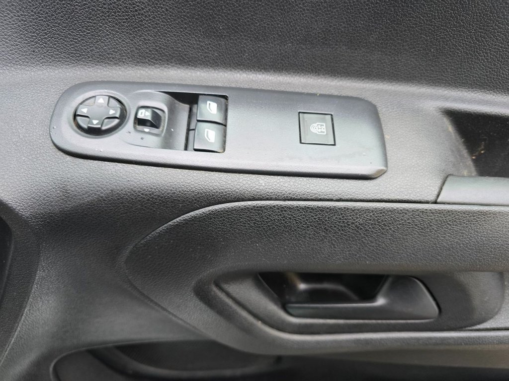 Used Peugeot Partner 2021 for sale - 76634980: Photo 28
