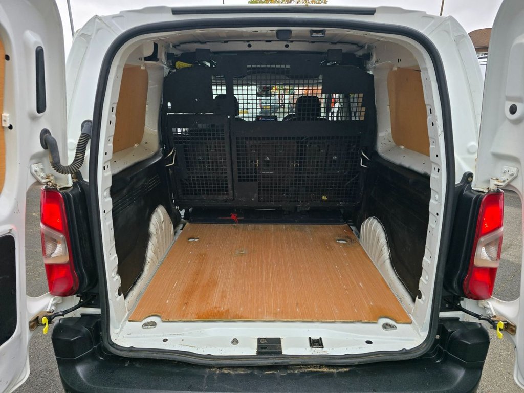 Used Peugeot Partner 2021 for sale - 76634980: Photo 40