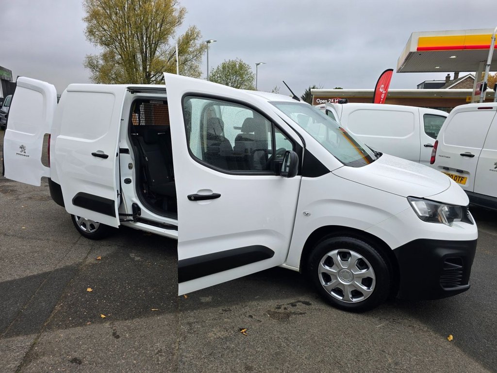 Used Peugeot Partner 2021 for sale - 76634980: Photo 48