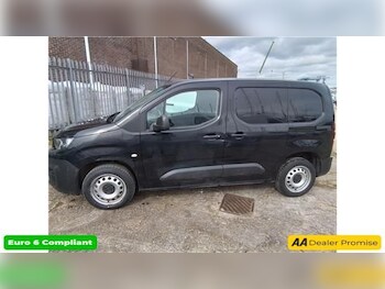 Used Peugeot Partner 2023 for sale - 77880139: Photo