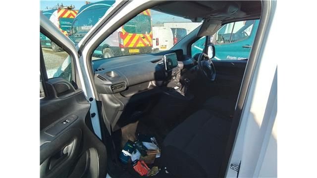 Used Peugeot Partner 2020 for sale - 76660638: Photo 10
