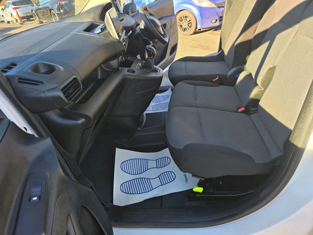 Used Peugeot Partner 2020 for sale - 76660638: Photo 32