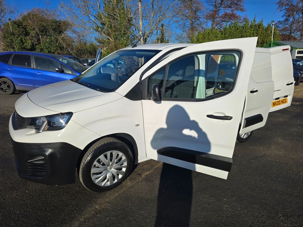 Used Peugeot Partner 2020 for sale - 76660638: Photo 46