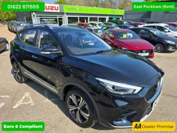 2023 (23) - 1.5 VTi-Tech Excite SUV in Black, 12,811 miles, 1 owner, full service histo 5-Door
