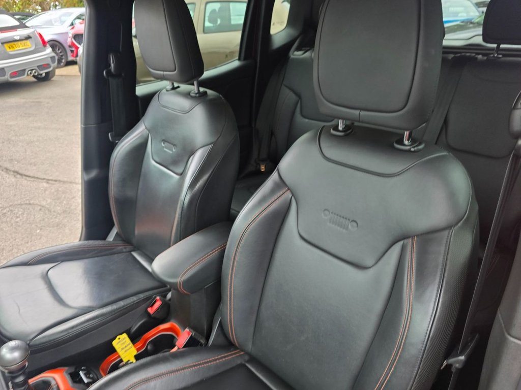 Used Jeep Renegade 2015 for sale - 76634857: Photo 33