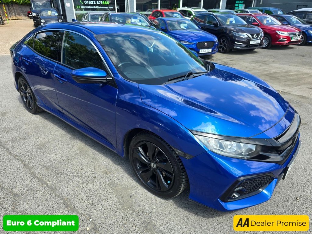 Used Honda Civic 2019 for sale - 76634922: Photo 2