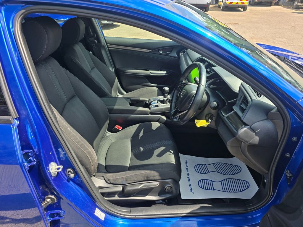 Used Honda Civic 2019 for sale - 76634922: Photo 27