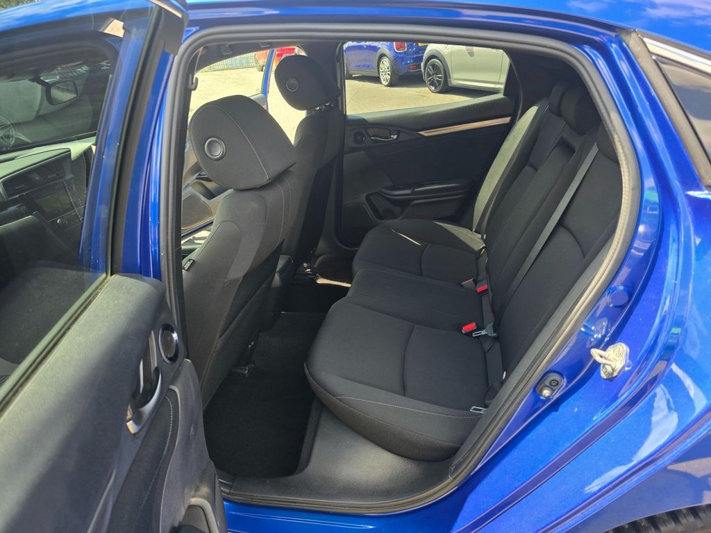 Used Honda Civic 2019 for sale - 76634922: Photo 40