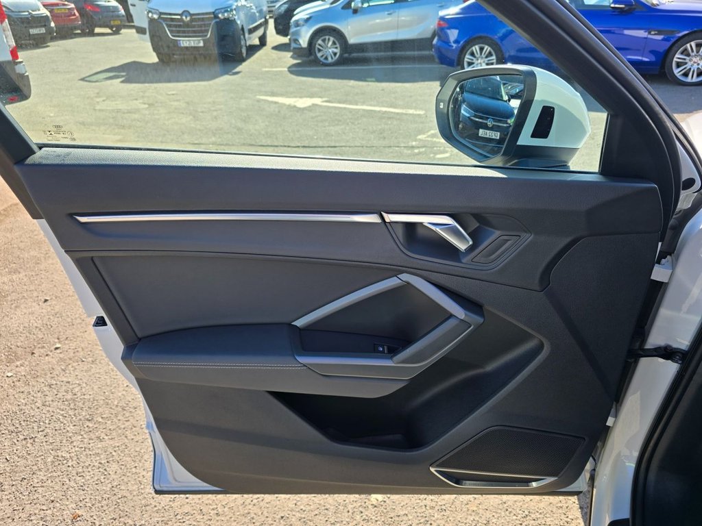 Used Audi Q3 2019 for sale - 76634850: Photo 35