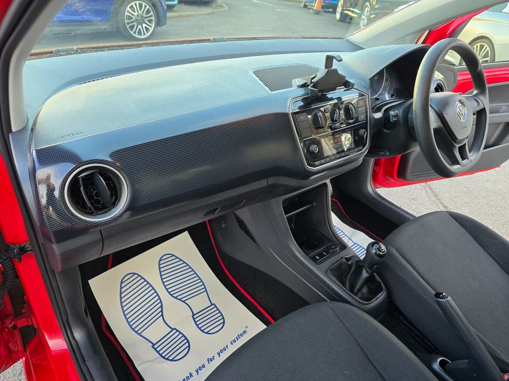 Used Volkswagen up! 2019 for sale - 76634962: Photo 28