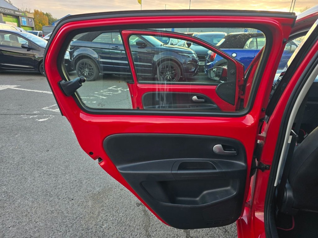 Used Volkswagen up! 2019 for sale - 76634962: Photo 39