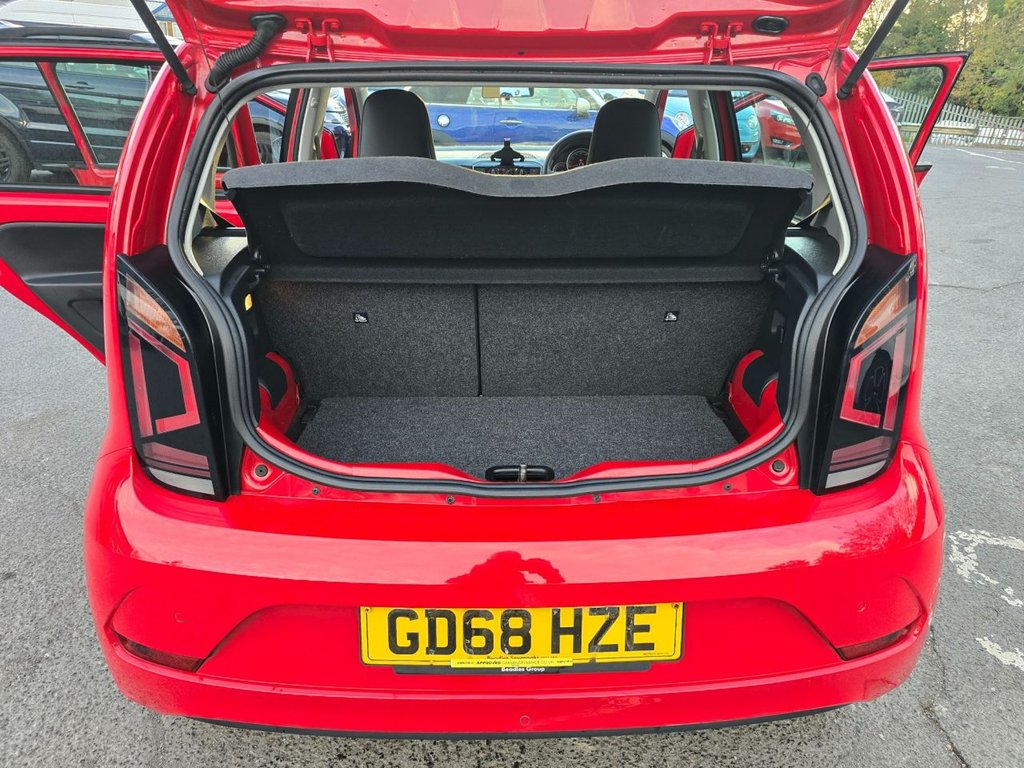 Used Volkswagen up! 2019 for sale - 76634962: Photo 40