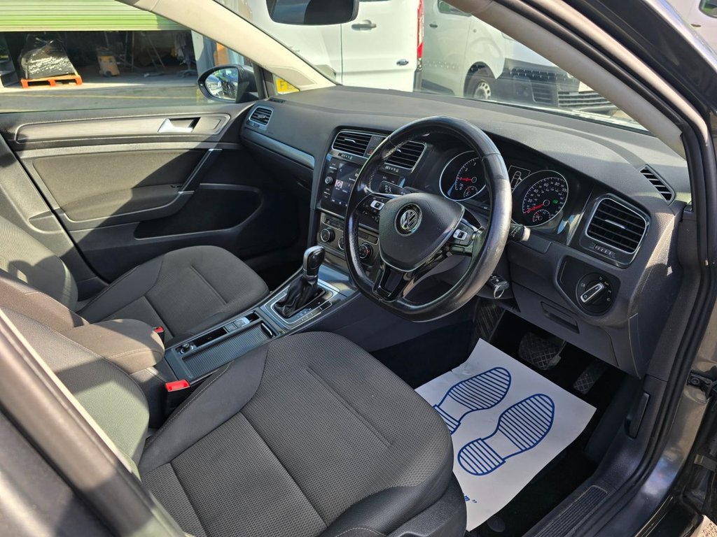 Used Volkswagen Golf 2018 for sale - 76634894: Photo 19