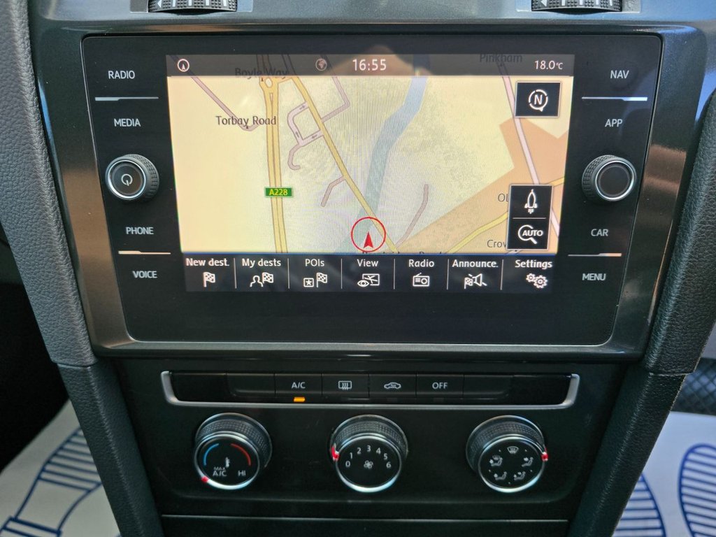 Used Volkswagen Golf 2018 for sale - 76634894: Photo 24