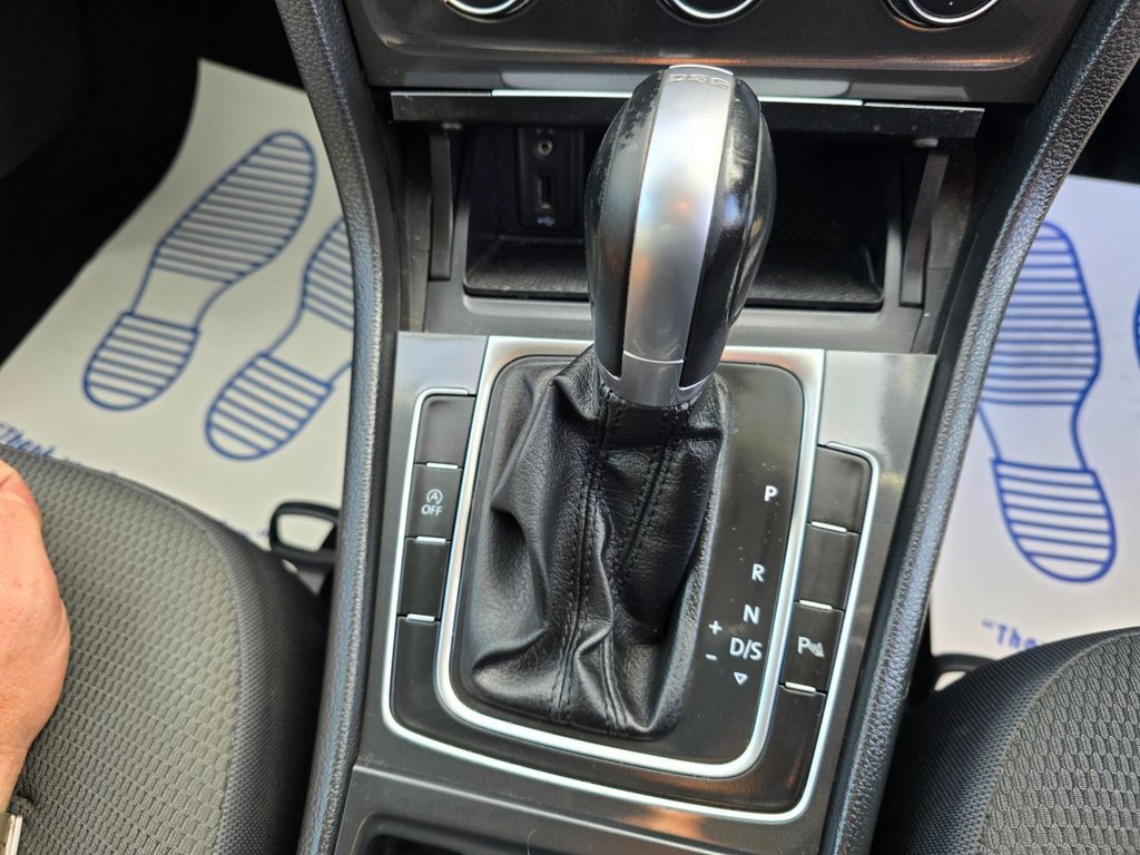 Used Volkswagen Golf 2018 for sale - 76634894: Photo 26