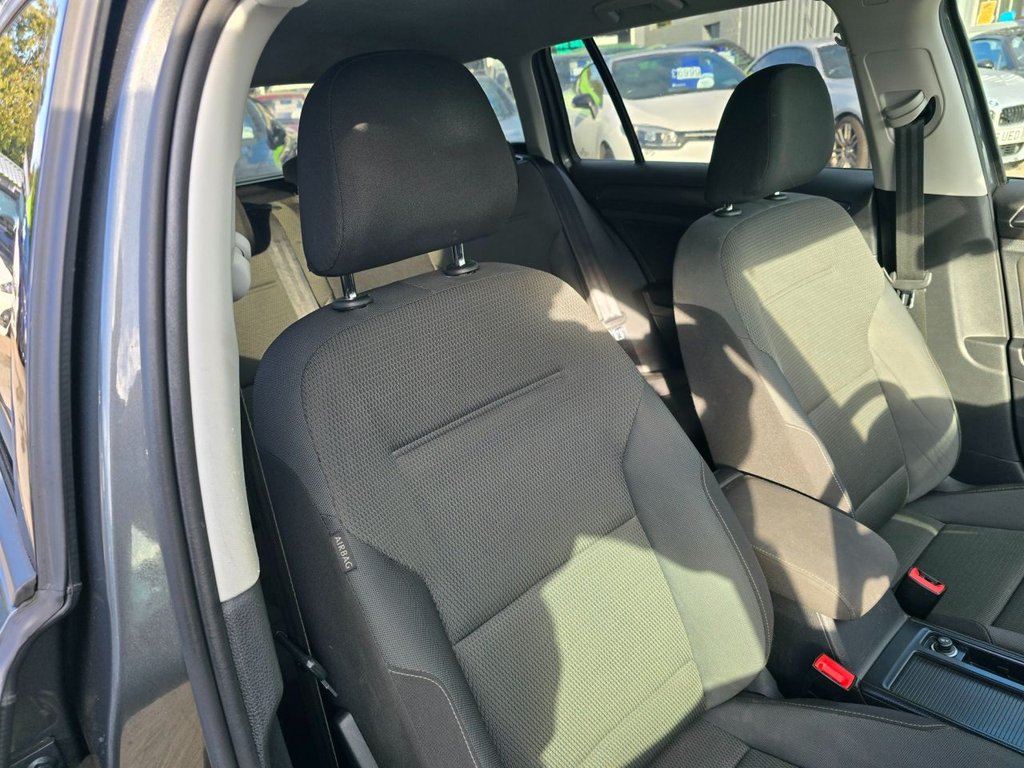 Used Volkswagen Golf 2018 for sale - 76634894: Photo 27