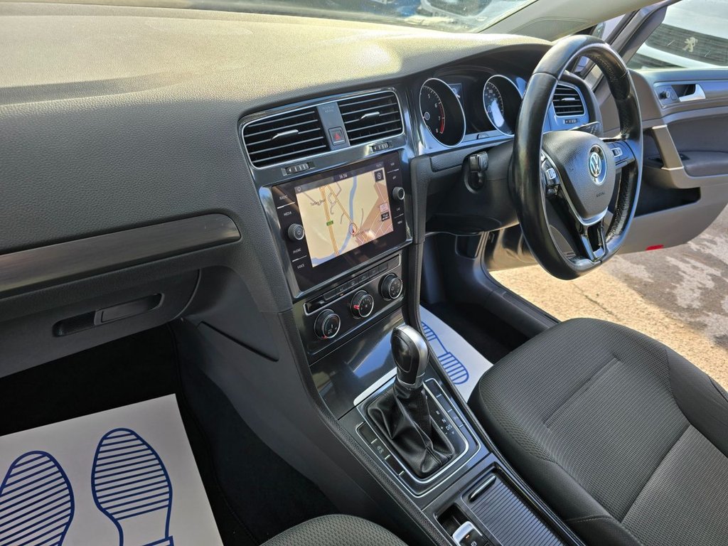 Used Volkswagen Golf 2018 for sale - 76634894: Photo 33