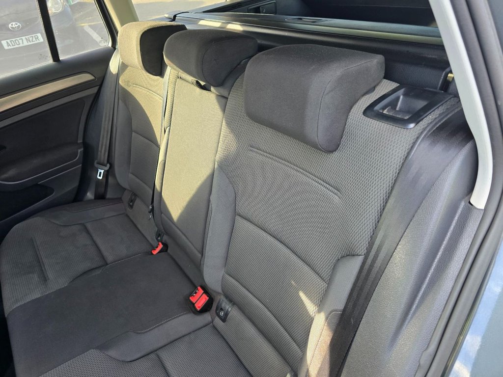 Used Volkswagen Golf 2018 for sale - 76634894: Photo 39