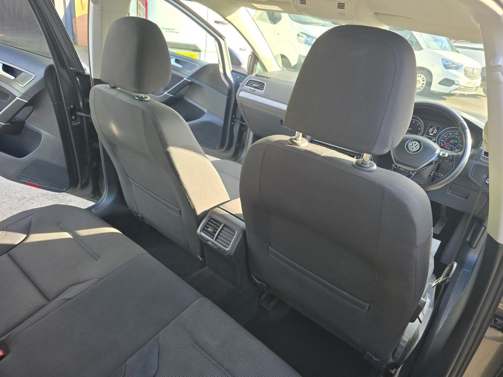 Used Volkswagen Golf 2018 for sale - 76634894: Photo 50