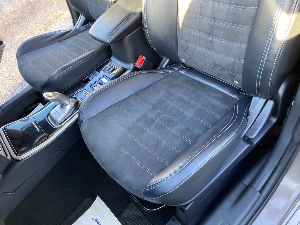 Used Mitsubishi Outlander 2019 for sale - 77212674: Photo 33