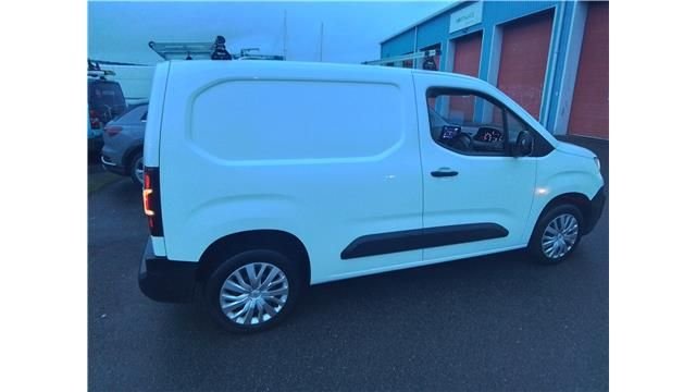 Used Peugeot Partner 2022 for sale - 77227128: Photo 8