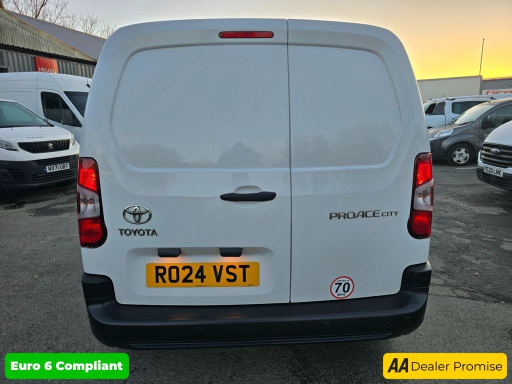 Used Toyota ProAce 2024 for sale - 76758633: Photo 11