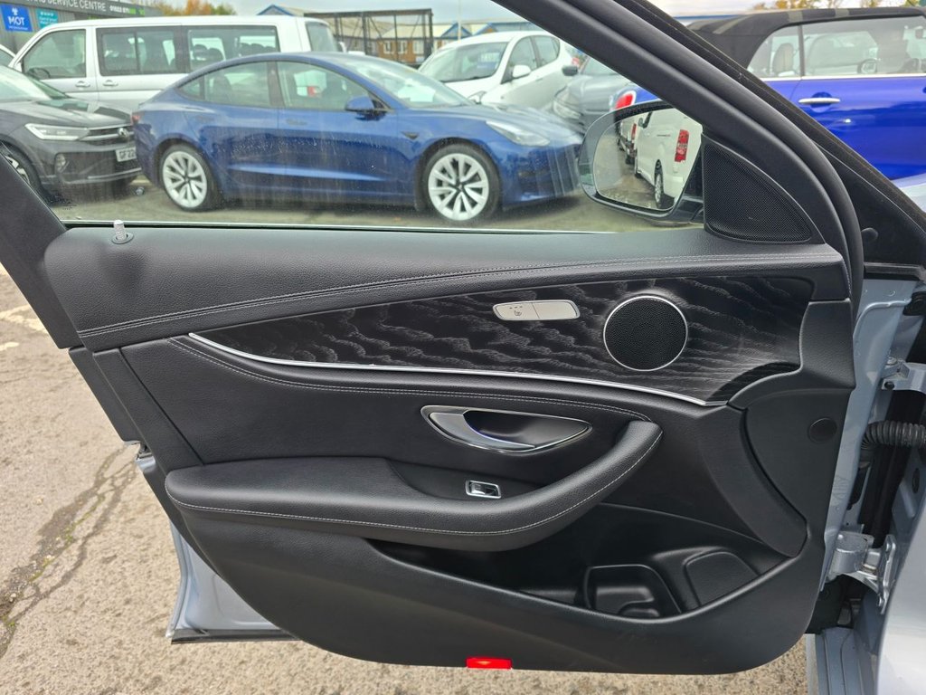 Used Mercedes-Benz E Class 2018 for sale - 76634989: Photo 33