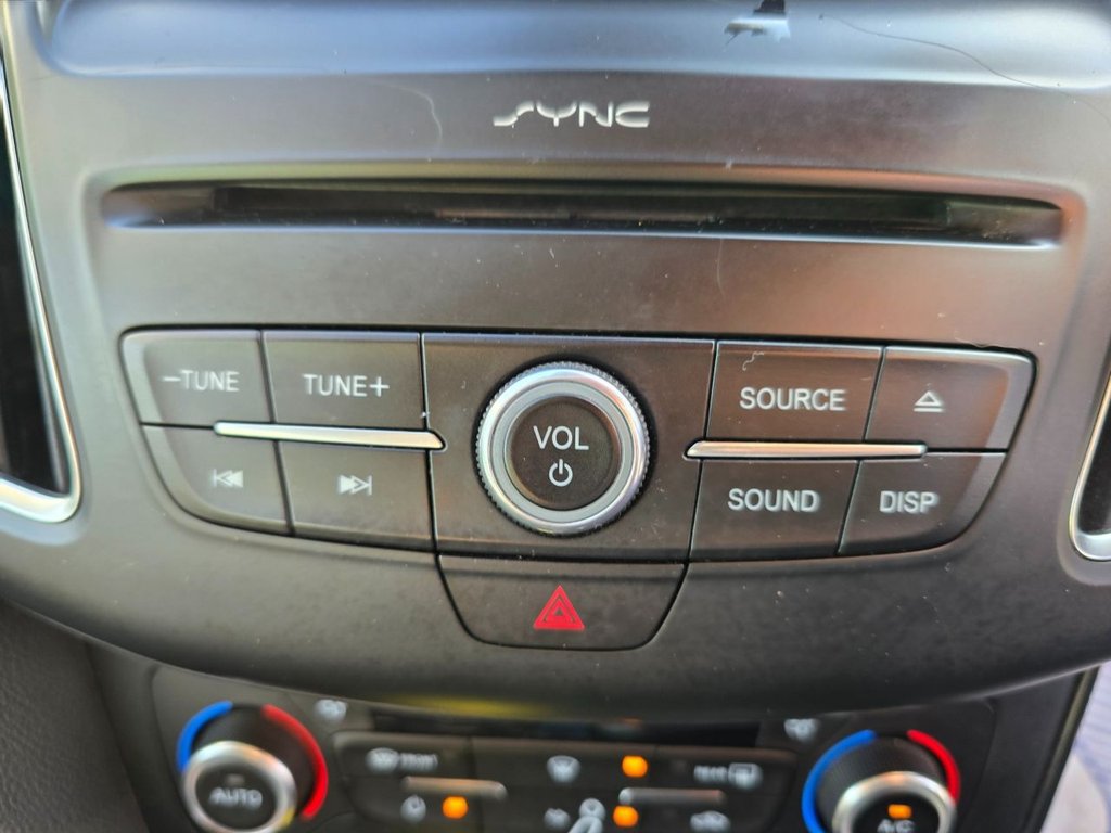 Used Ford Focus 2015 for sale - 76634923: Photo 20