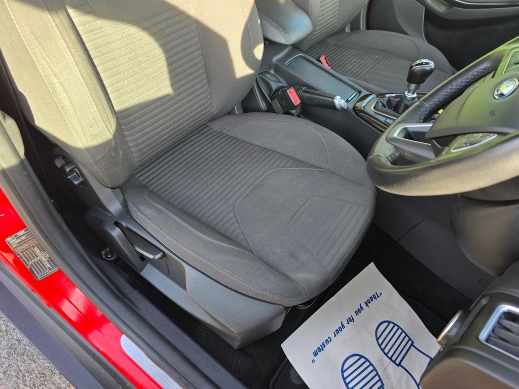 Used Ford Focus 2015 for sale - 76634923: Photo 24