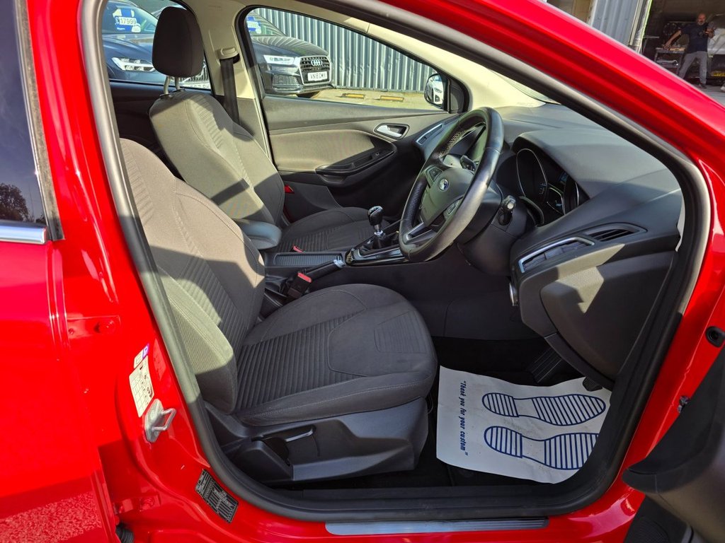 Used Ford Focus 2015 for sale - 76634923: Photo 25