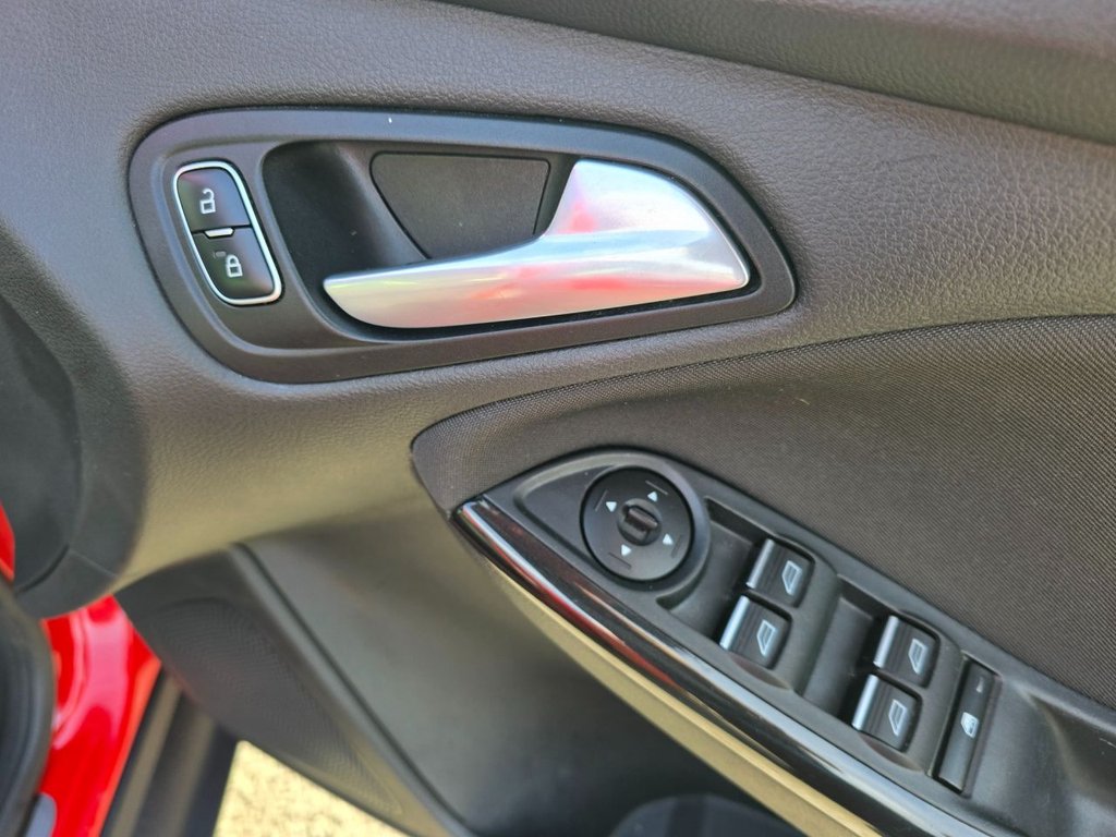 Used Ford Focus 2015 for sale - 76634923: Photo 26